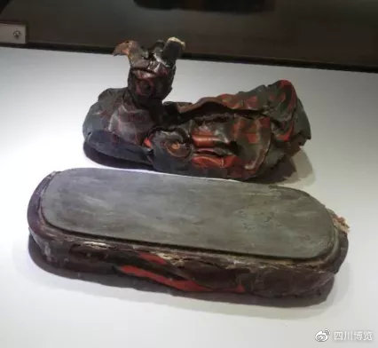 汉代青铜龟形砚